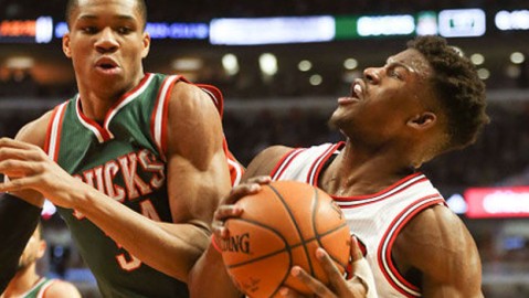 公牛VS雄鹿比分预测2026：残阵对决密尔沃基，谁能用胜利为赛季画上体面句点？