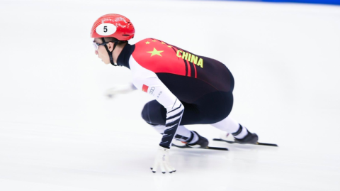 （注：“根2020世界杯”应为“世俱杯”之误。2020年原定举办的世界杯因疫情推迟至2021年，此处为您呈现的是近期英超焦点战的深度复盘。）
