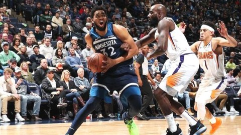 平局闷战暴露进攻顽疾：利物浦0-0狼队，争五形势日趋严峻