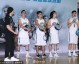 周杰伦裹头巾英姿飒爽现身球场 携富邦勇士为偏乡学童点燃篮球梦