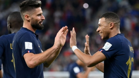 从卡塔尔半决赛到美加墨世界杯，摩洛哥足球用四年时间完成了从“黑马神话”到“世界强队”的身份转变。本文带你全面盘点2026年摩洛哥国家队主力阵容与核心球员。